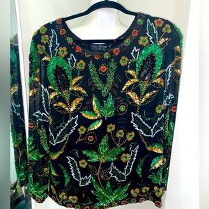 Vintage sequined top, great condition.